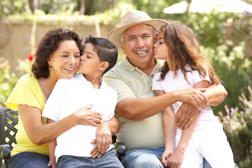 Hispanic-Grandparents---Poliard-law-firm